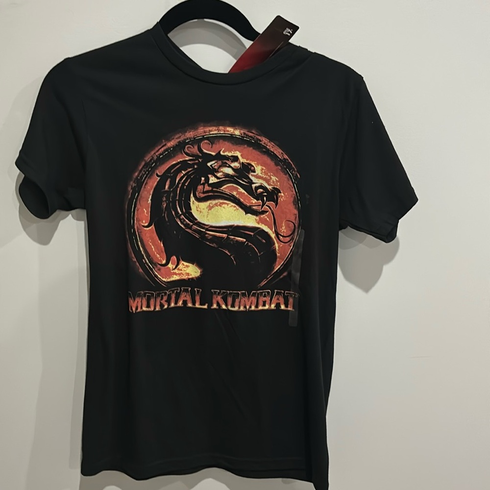 Mortal kombat immortal kombat tee for gamers and fans new with tag